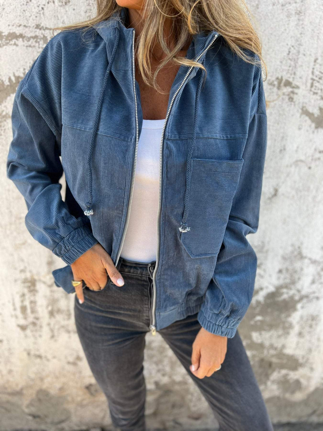 Isabella Casual Jacket with Hood and Zip
