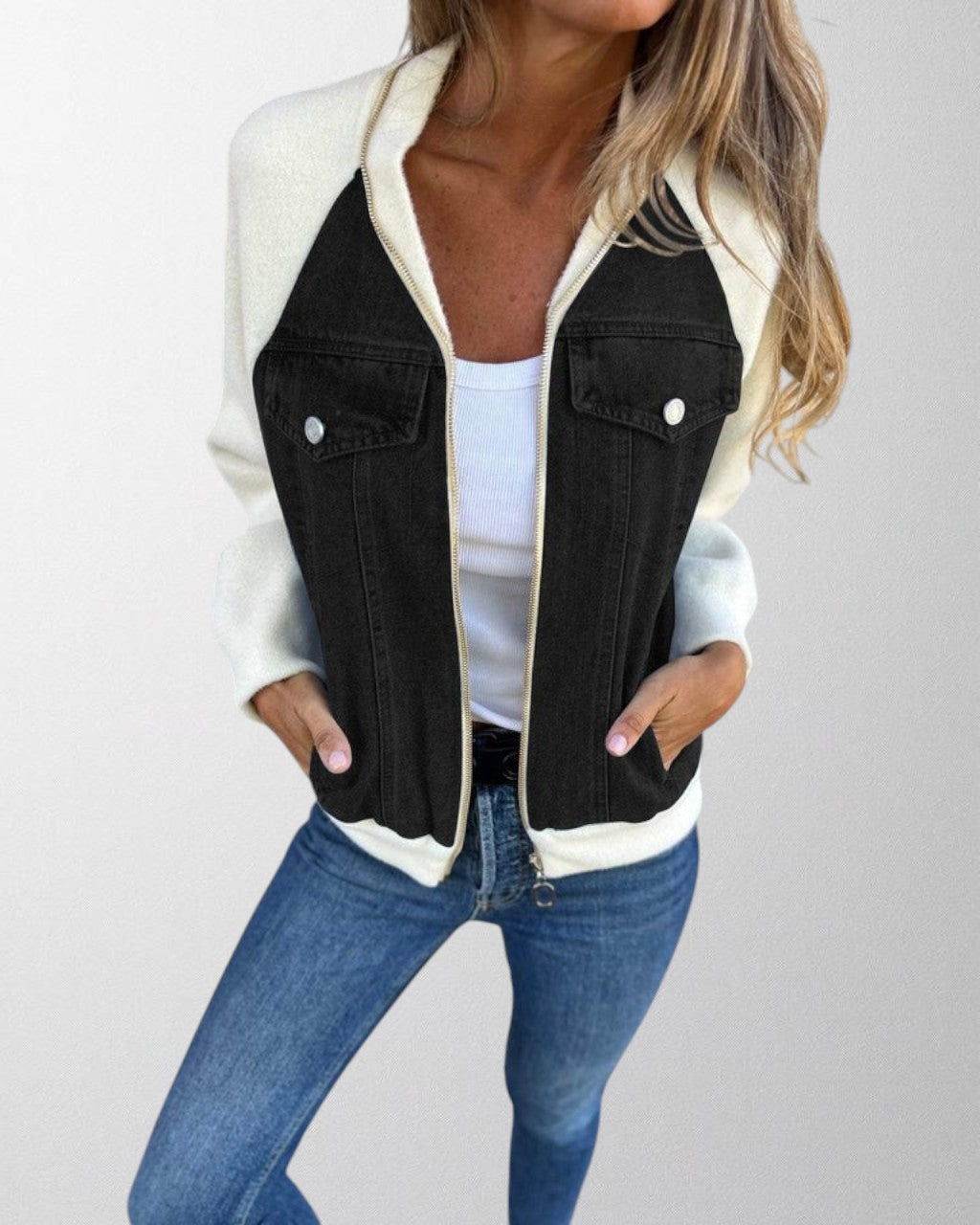 Olivia - Unique denim jacket with a vintage twist