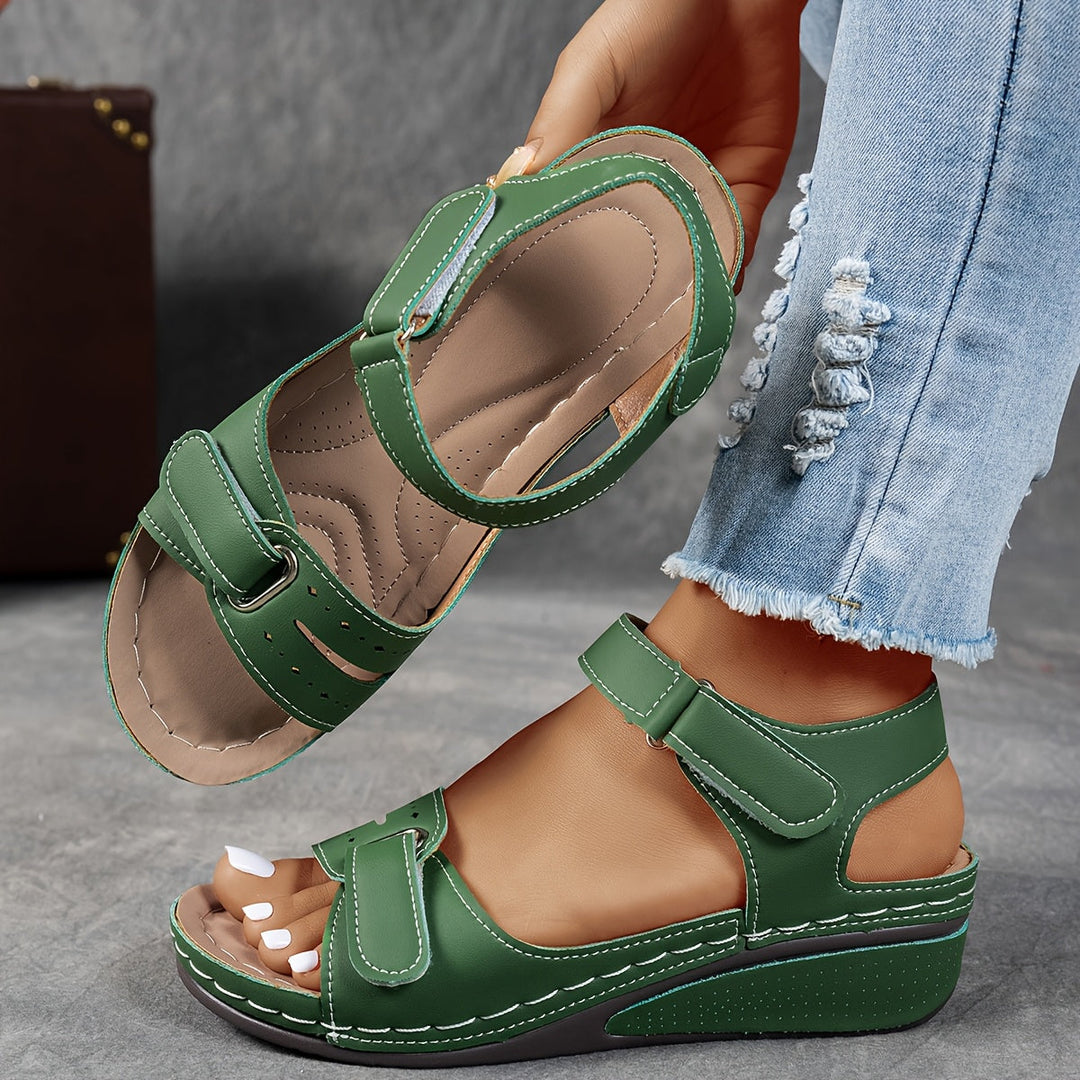 Célima™ | Stylish Orthopedic Sandals