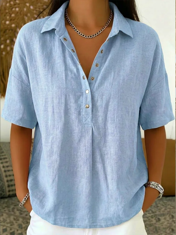 Tessa Blouse with collar and button detail