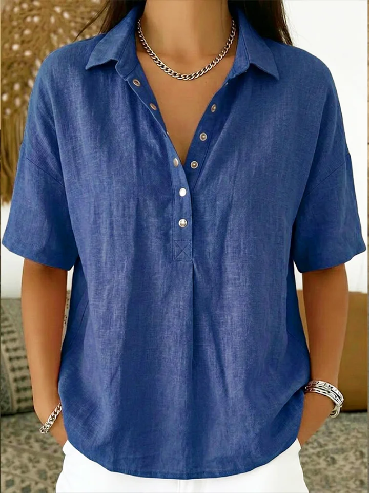 Tessa Blouse with collar and button detail