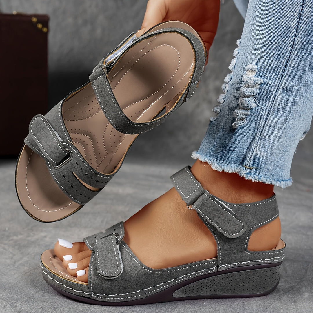 Célima™ | Stylish Orthopedic Sandals