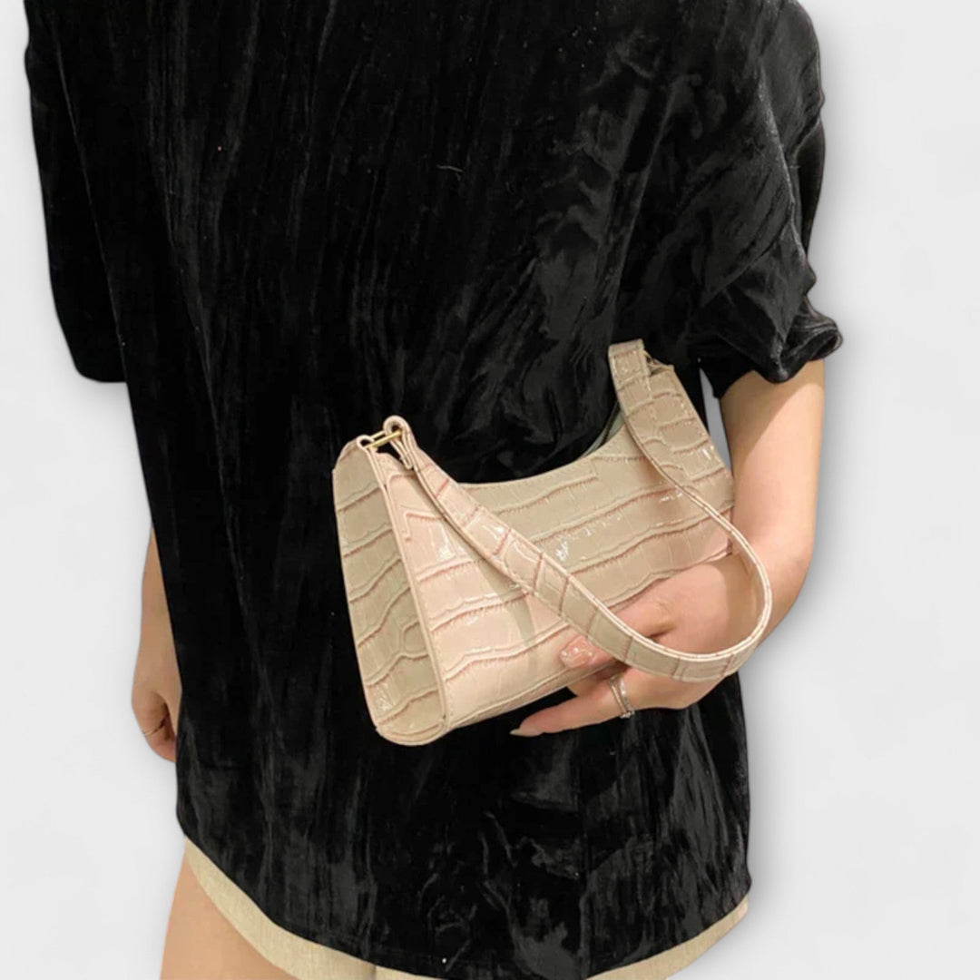 Olívia - Shiny Leather Bag