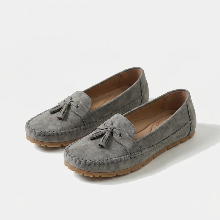 Nadine – Classic Loafers with Tassel Detail